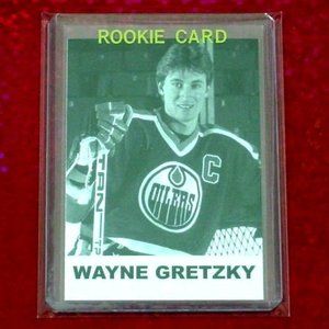 Wayne Gretzky Baseball Kingdom Rookie Card
